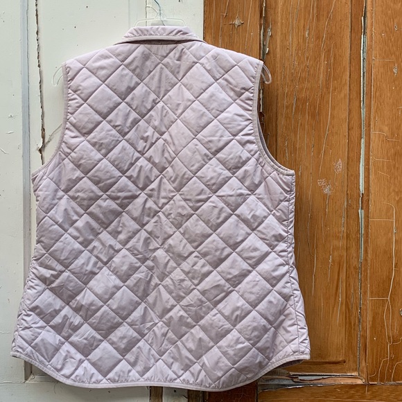 Old Navy lavender quilted vest Size Large - Picture 3 of 4
